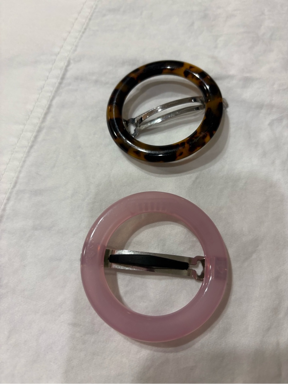 J. Crew Pink Round Acrylic Hair Barrette with Tortoiseshell Accent
